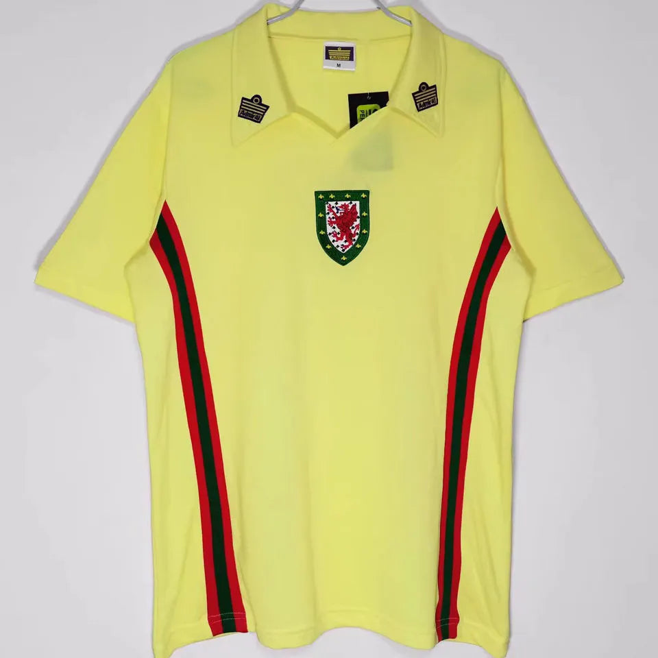 1976/79 Wales Away Yellow Retro Soccer Jersey Front