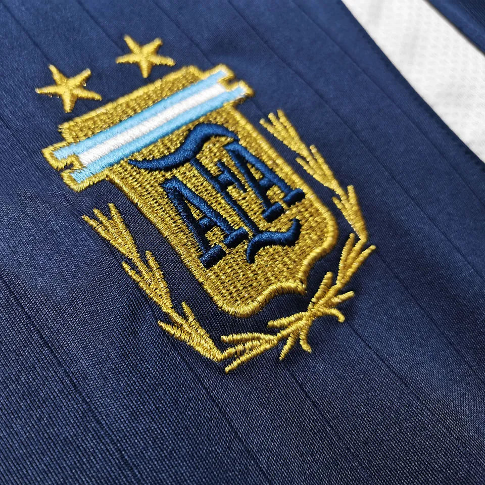 2006 Argentina Away Retro Long Sleeve Soccer Jersey Detail 3