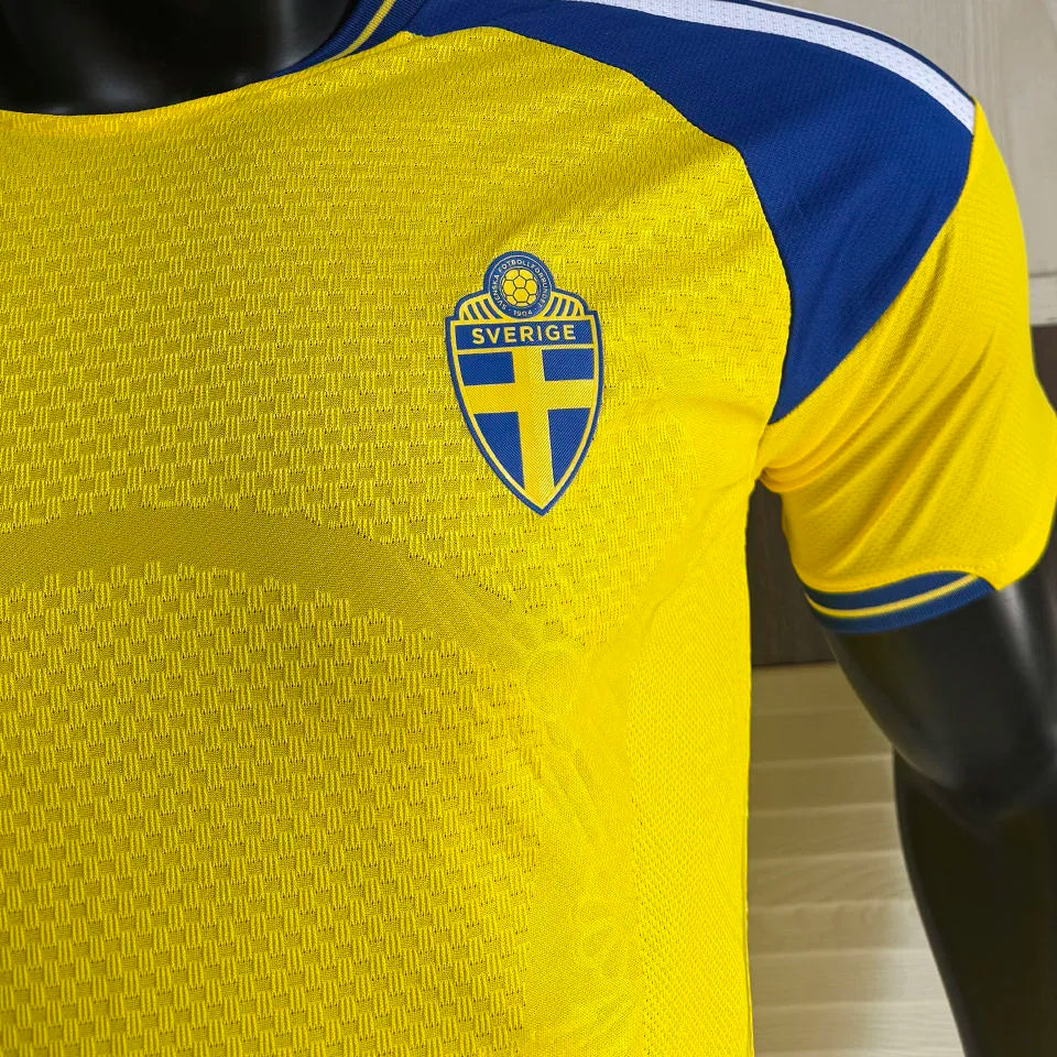 2026/27 Sweden Home Yellow Player Version Soccer Jersey Detail 4