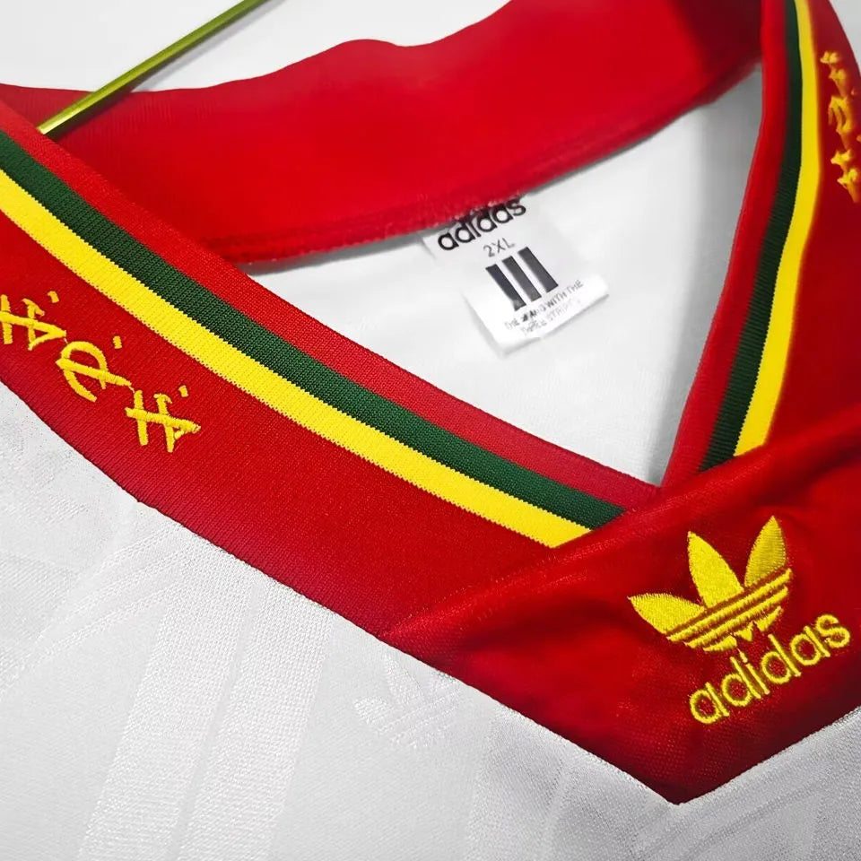 1992/94 Portugal Away White Retro Soccer Jersey Detail 1