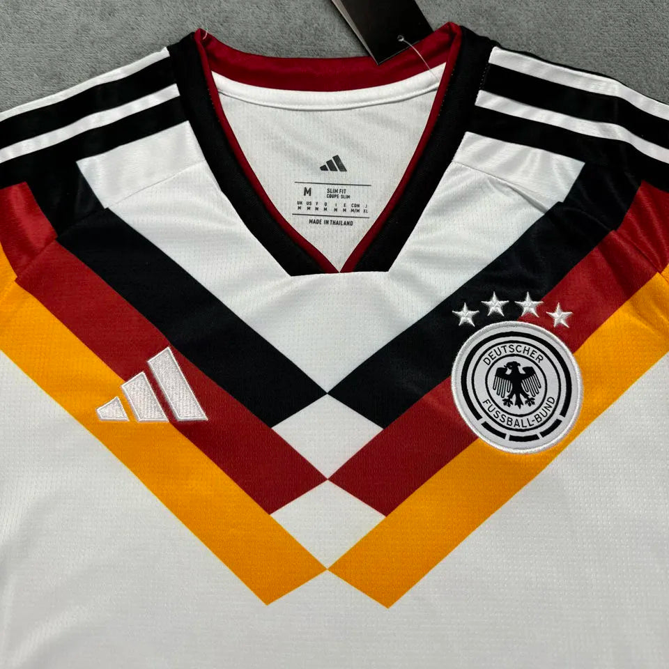 2025/26 Germany Home White Women Soccer Jersey 女 Detail 4