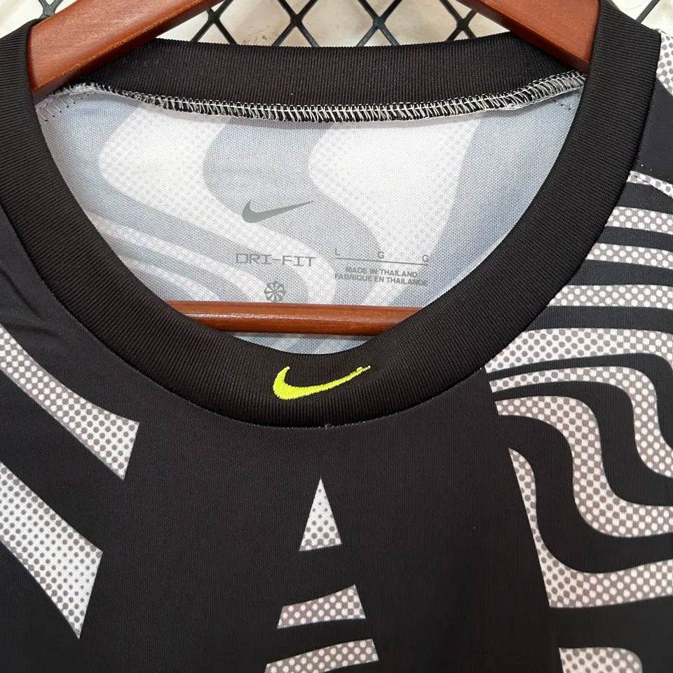 2026/27 Brazil Goalkeeper Fans Soccer Jersey Detail 1