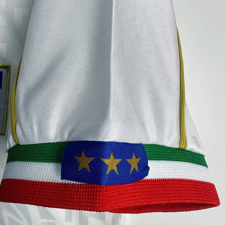 1995 Italy Away White Retro Soccer Jersey Detail 4