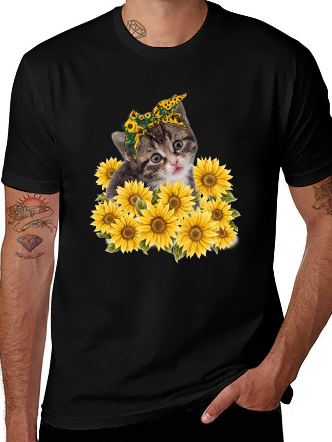 Cat Sunflower Graphic Tee - Trendy Black T-Shirt