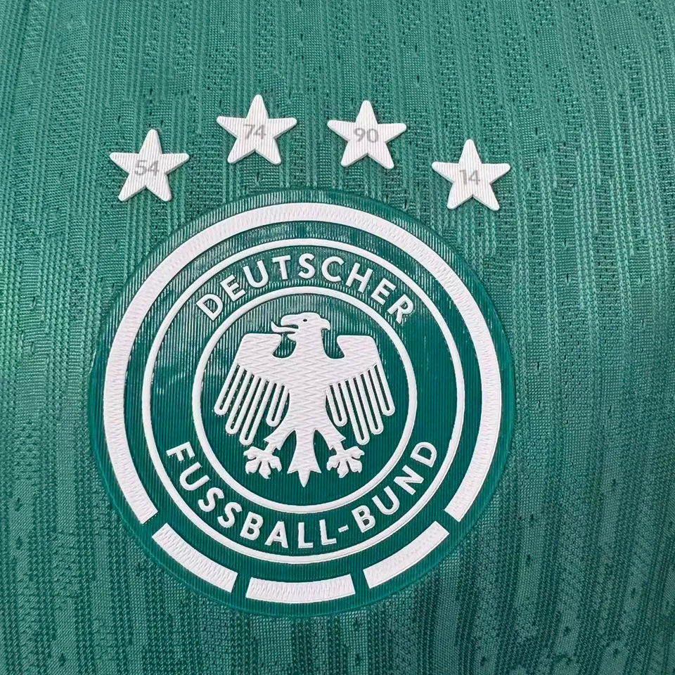 2026/27 Germany Goalkeeper Green Player Version Soccer Jersey Detail 2