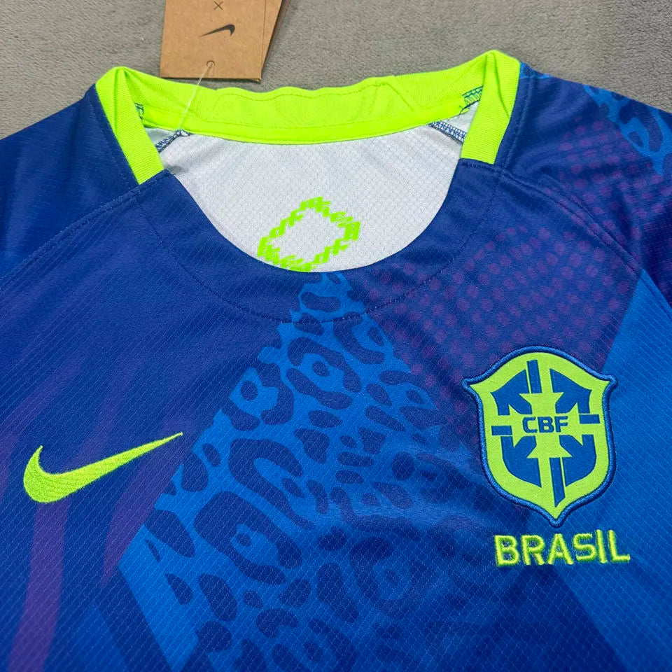 2025/26 Brazil Away Blue Women Soccer Jersey 女 Detail 1