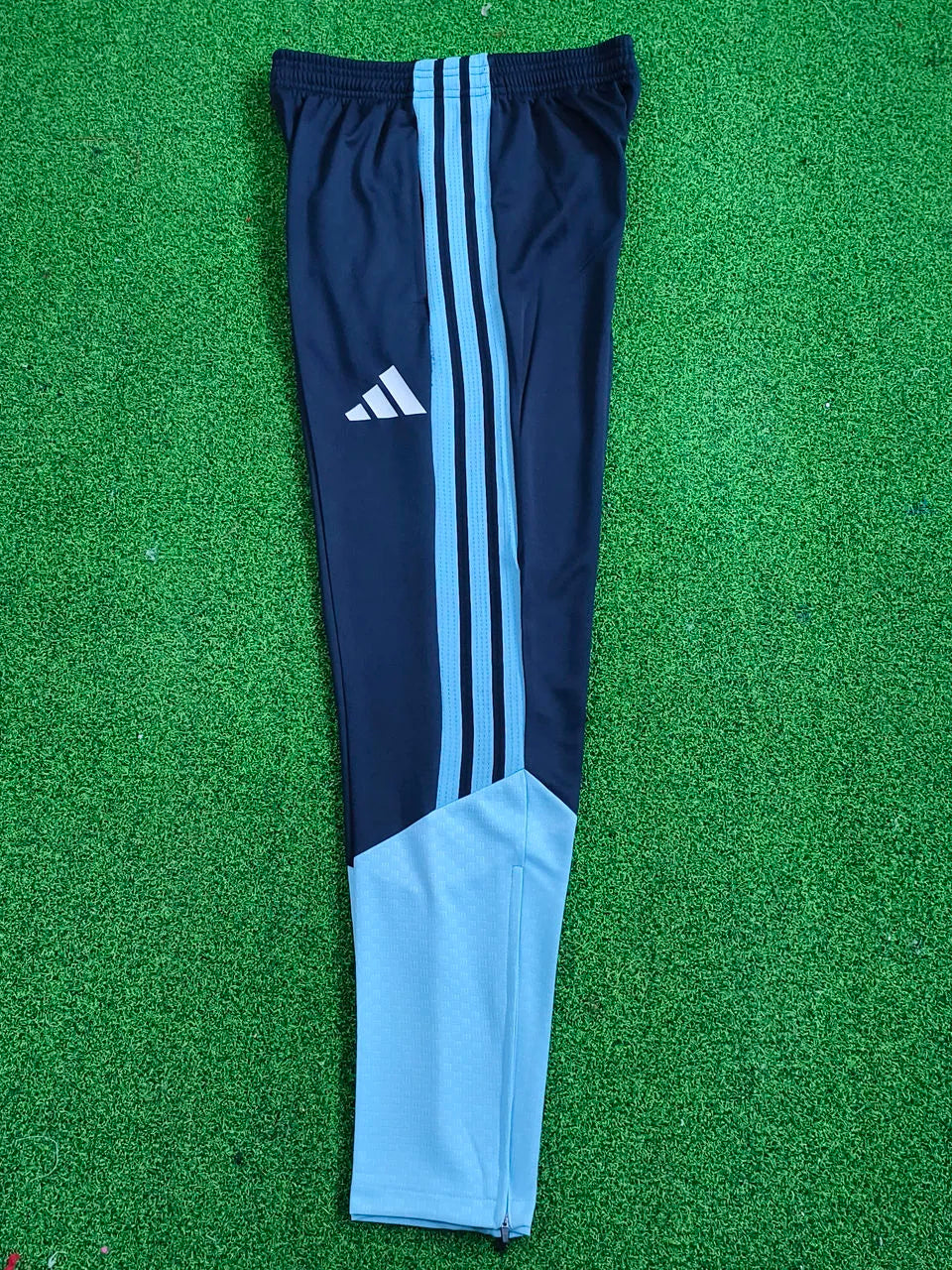 2026/27 Argentina Blue Sports Trousers Detail 3