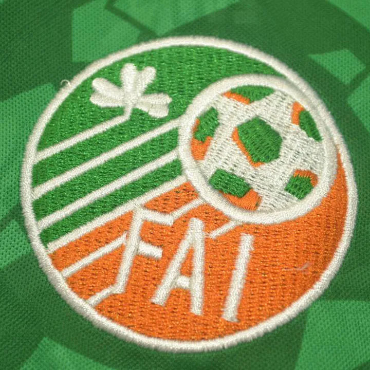 1994 Ireland Home Retro Soccer Jersey Detail 3
