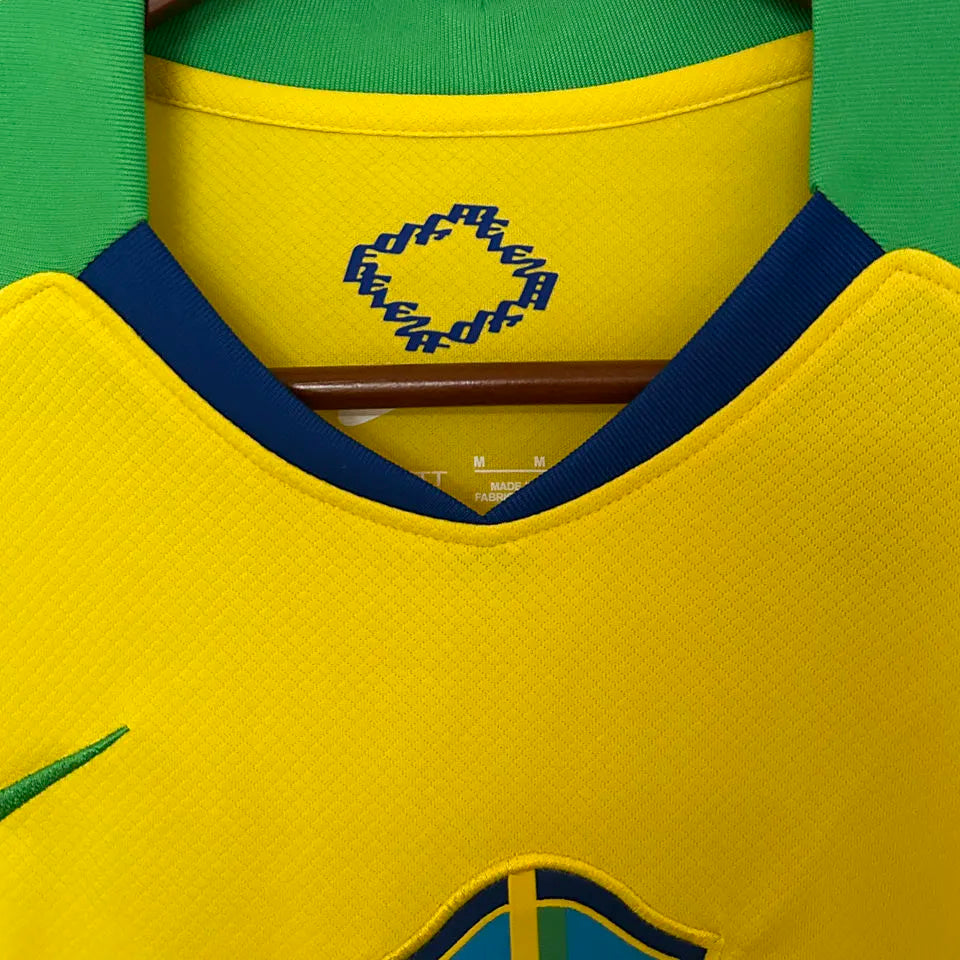 2025/26 Brazil Home Yellow Fans Jersey Detail 1