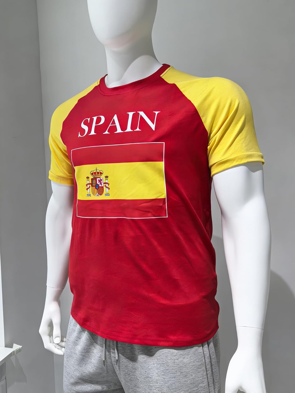 Men's Soccer Fan Tee with National Flag Design – Soft Cloth, Classic Style