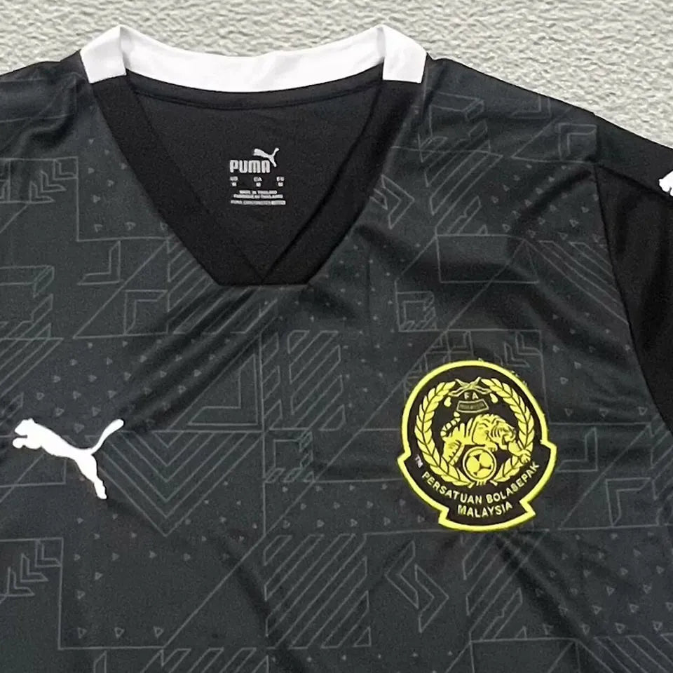 2025/26 Malaysia Away Black Fans Soccer Jersey Detail 1