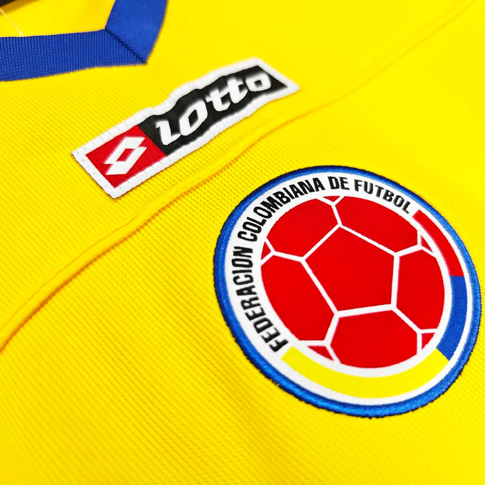 2003/2005 Colombia Home Yellow Retro Soccer Jersey Detail 2