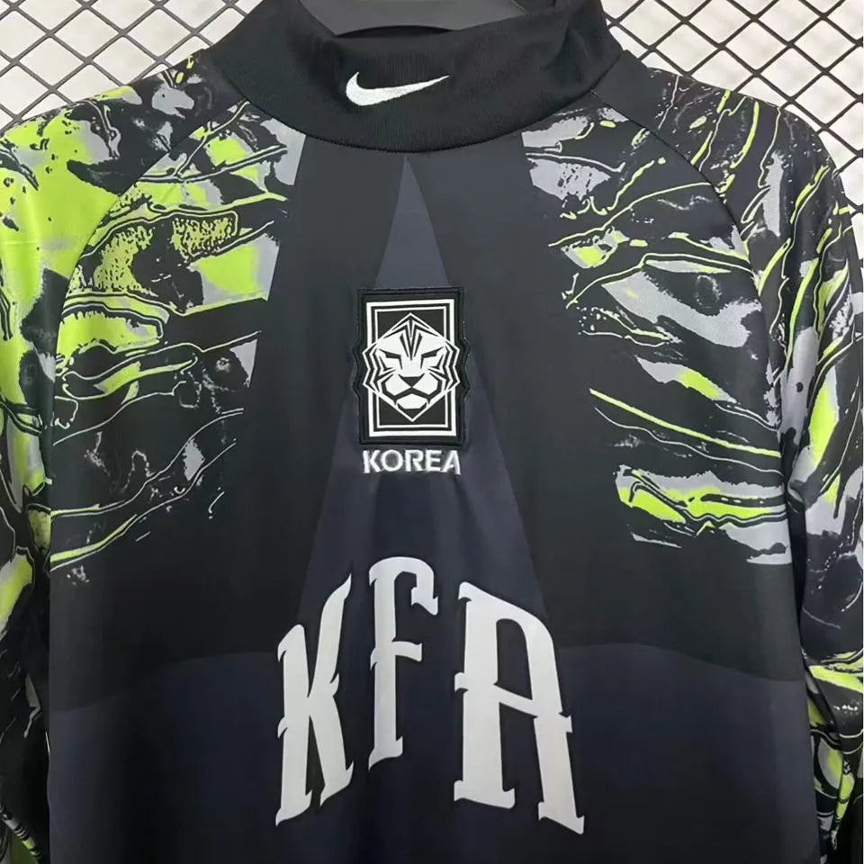 2026/27 Korea Goalkeeper Long Sleeve Soccer Jersey Detail 2