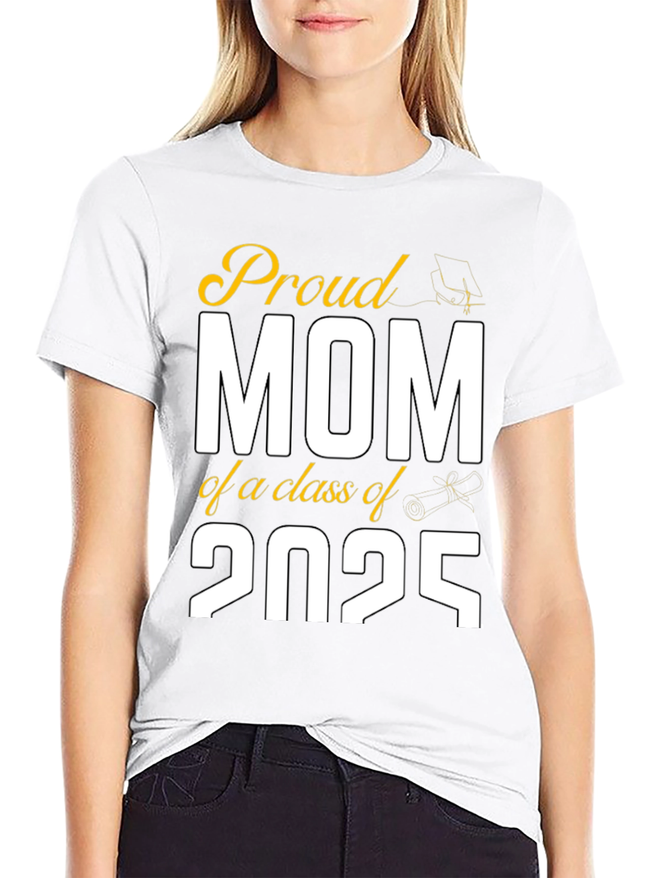 Proud Mom Class of 2025 Graduation T-Shirt