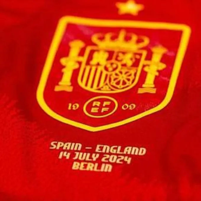LAMINE YAMAL #10 Spain 1:1 Quality Home Red Fans Jersey 2024/25 ★★ Detail 4