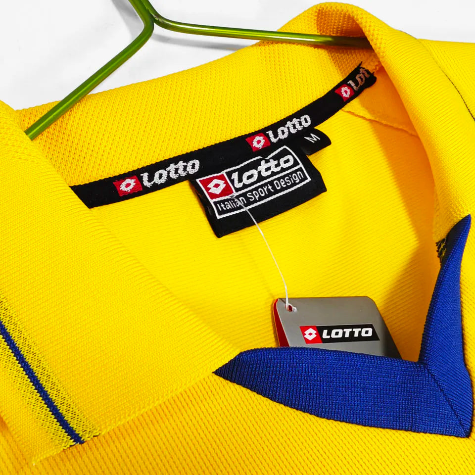 2003/2005 Colombia Home Yellow Retro Soccer Jersey Detail 1