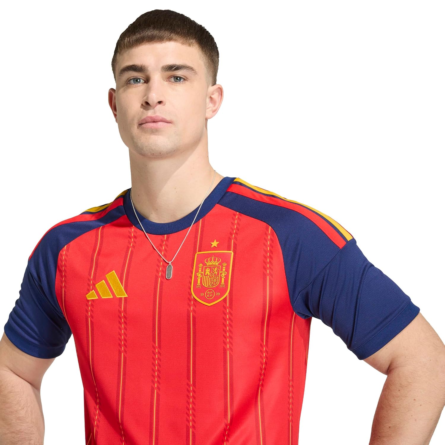 Men's Spain 26 Home Soccer Jersey