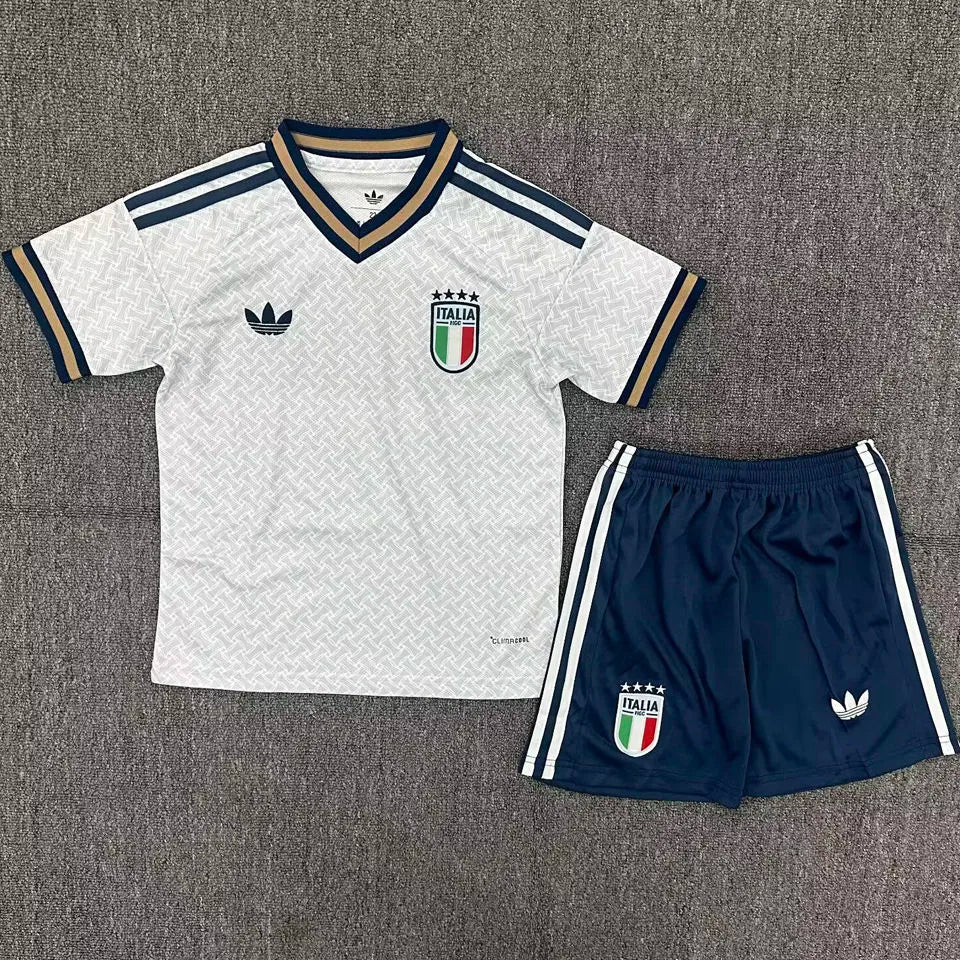 2026/27 Italy Away White Fans Soccer Jersey Detail 4