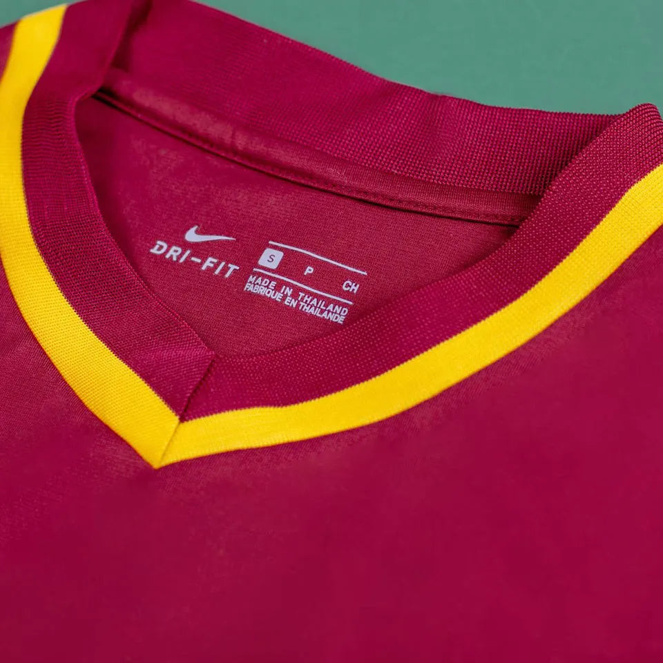 2000 Portugal Home Retro Soccer Jersey Detail 2