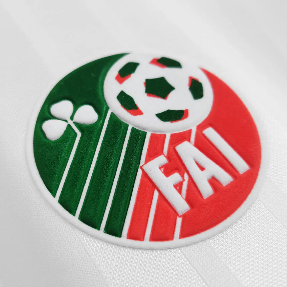 1992/1994 Ireland Away White Retro Soccer Jersey Detail 2