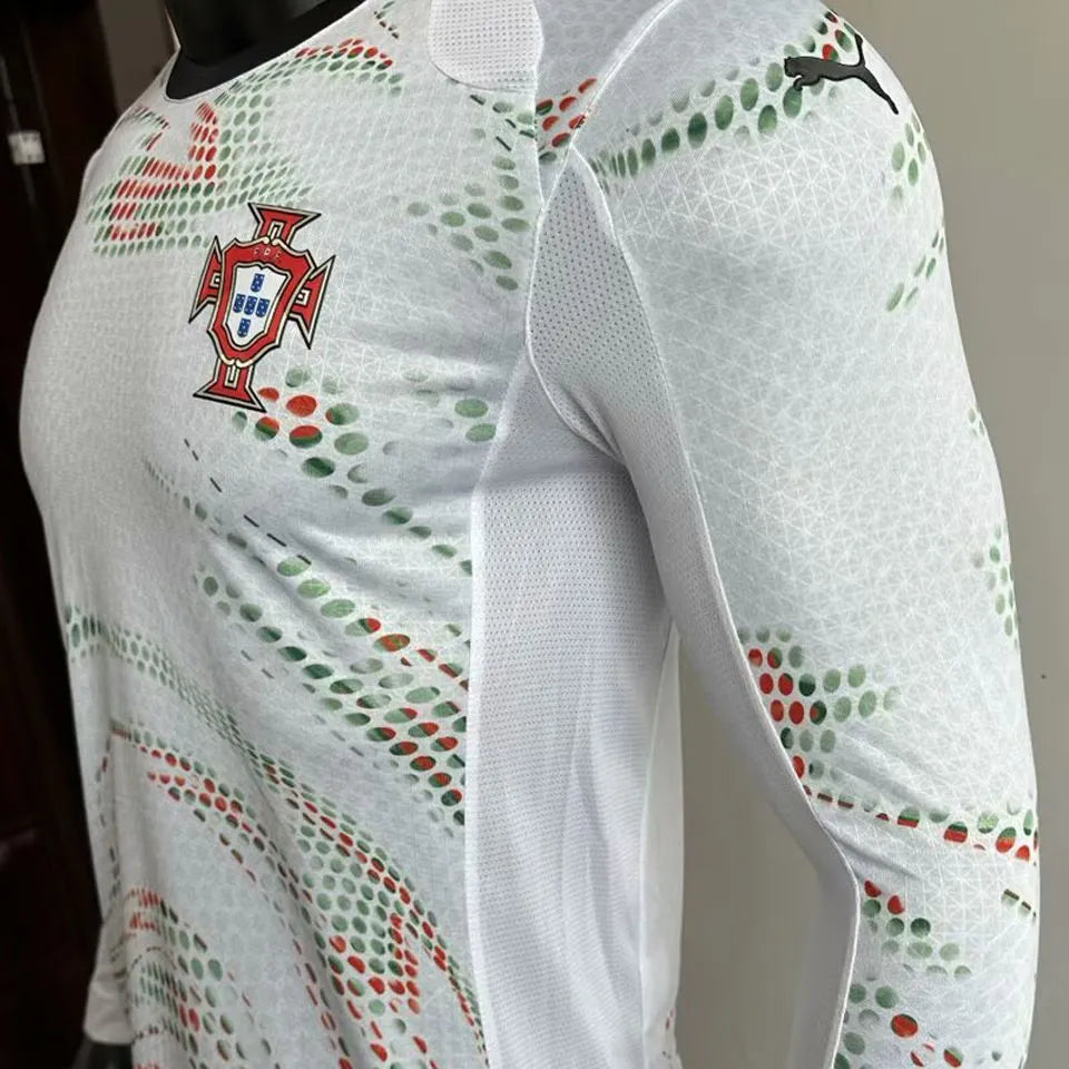 2025/26 Portugal Away White Long Sleeve Player Version Soccer Jersey Detail 2