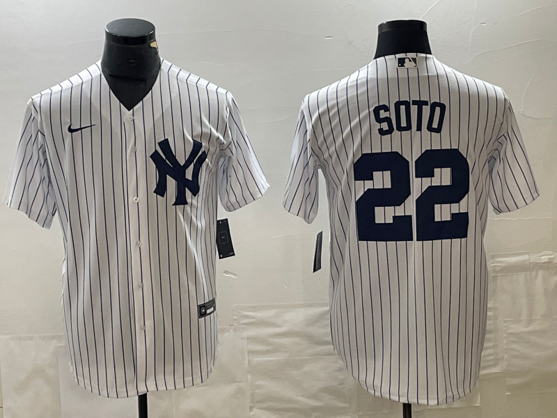 Men's New York Yankees Juan Soto #22 White Home Replica Player Jerseys