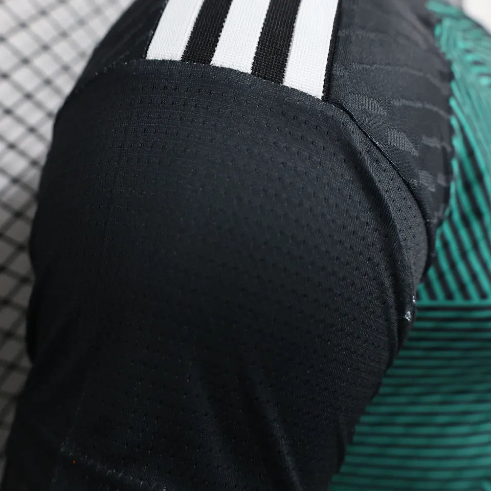 2024 UAE Away Player Version Soccer Jersey 阿联酋 Detail 4