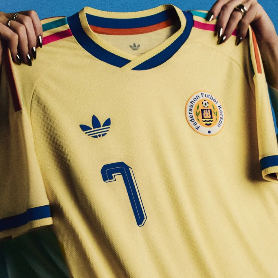 2026/27 Curacao Away Fans Soccer Jersey 库拉索 (Have Right Patch 有右臂章 黑底白字） Detail 2