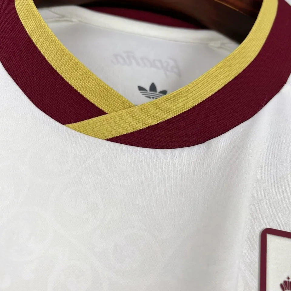 2026/27 Spain 1:1 Quality Away White Fans Soccer Jersey (Have Right Patch 有右臂章 金底白字） Detail 4