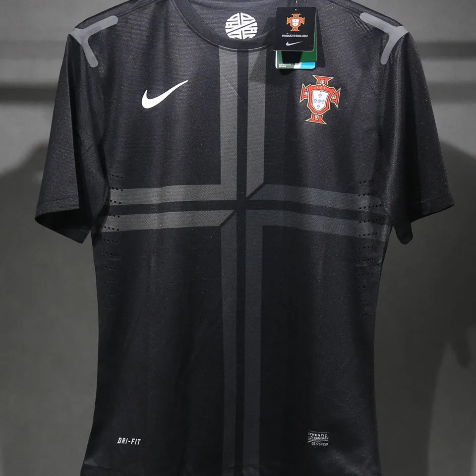 2013 Portugal Away Black Retro Player Version Soccer Jersey Detail 2