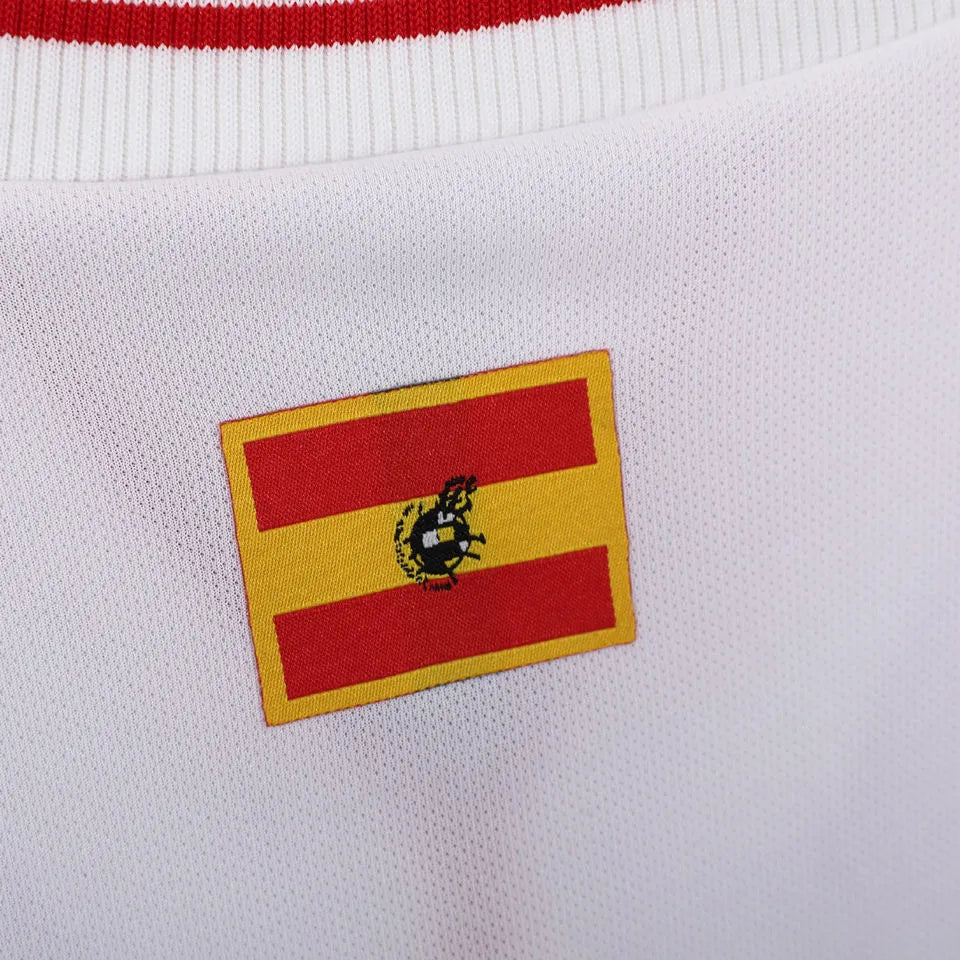 1996 Spain Away White Retro Long Sleeve Soccer Jersey Detail 3