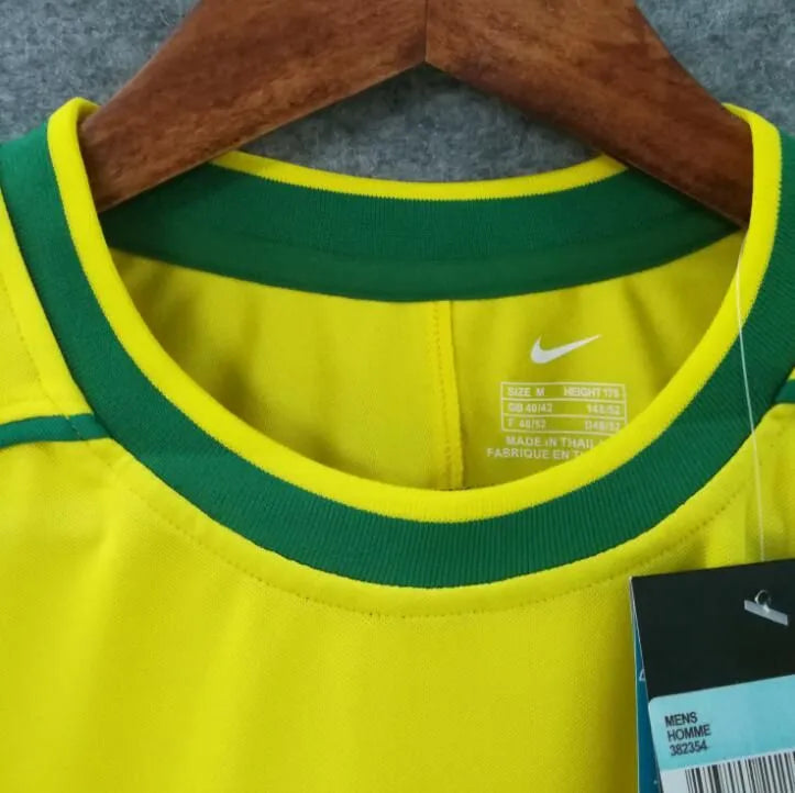 Ronaldo # 9 Brazil Home Retro Soccer Jersey 1998 ★★ Detail 2