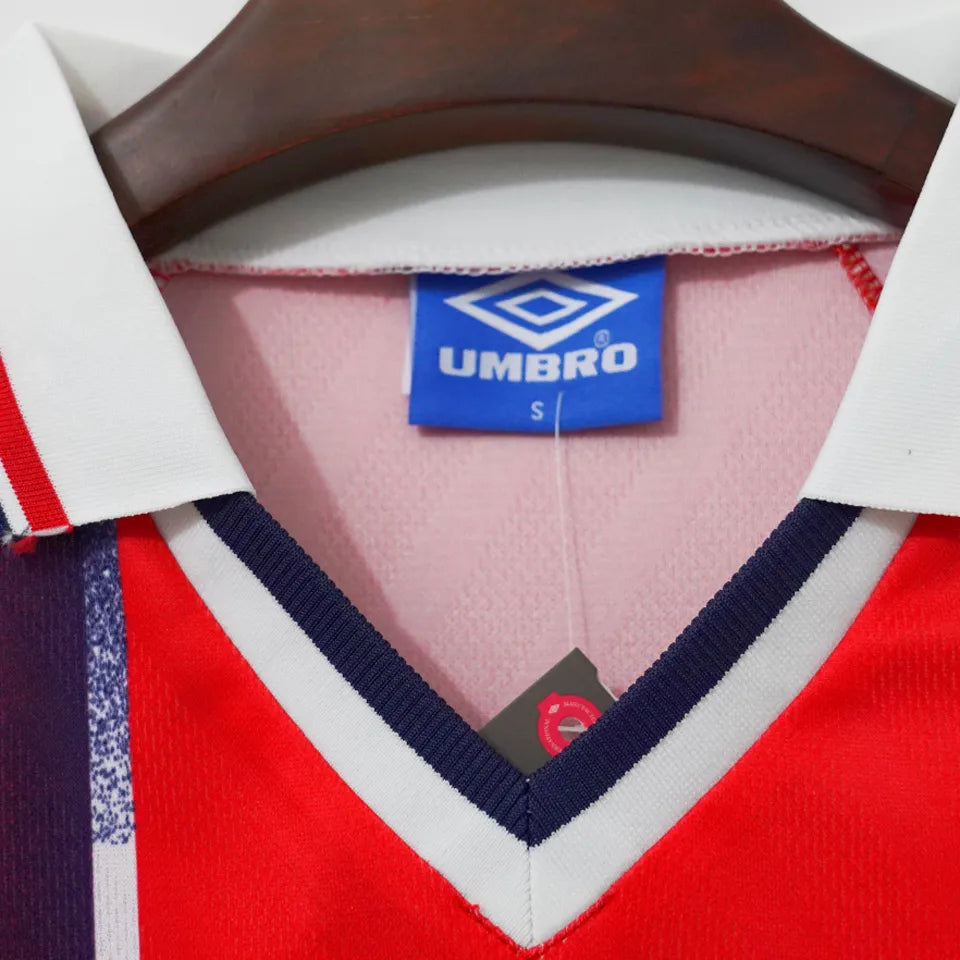1997/1998 Norway Home Red Retro Soccer Jersey Detail 1