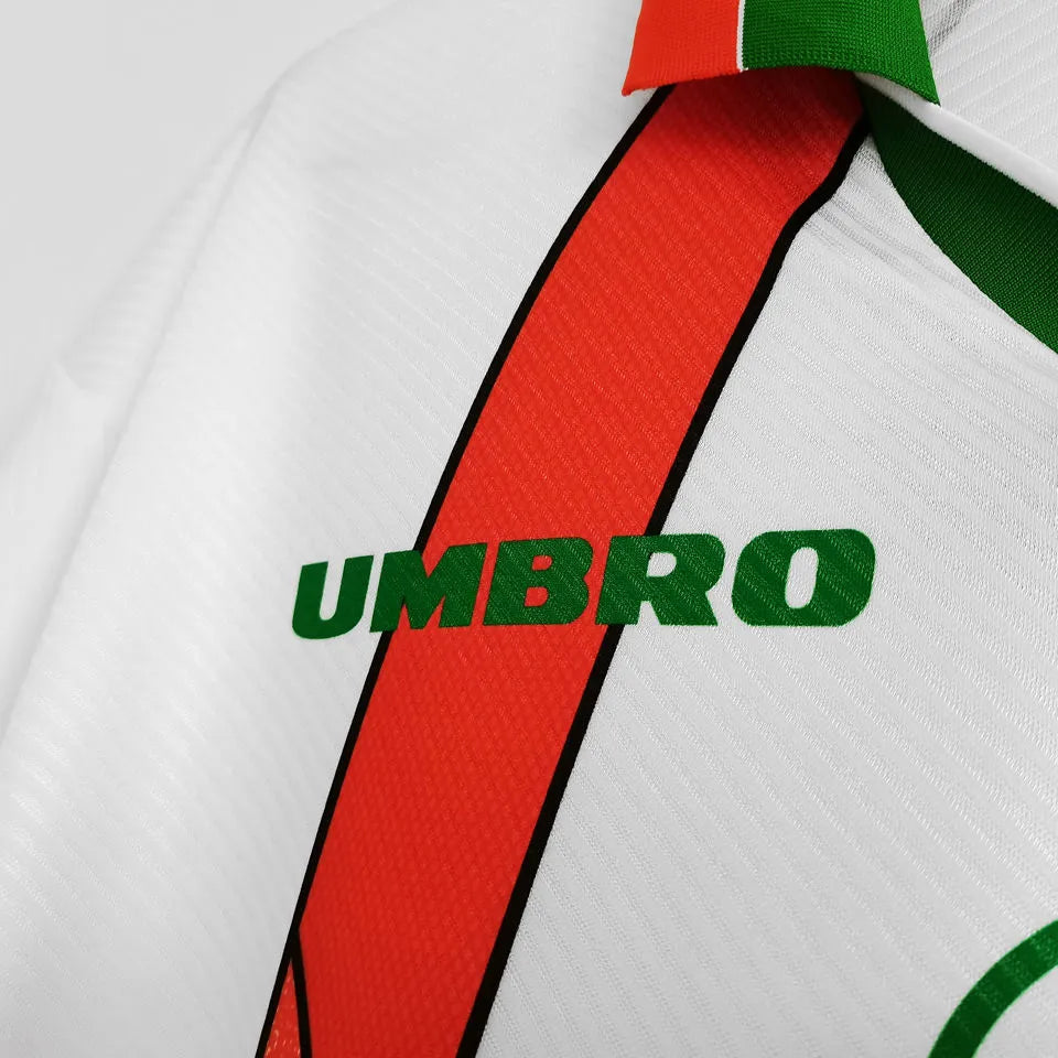 1994/96 Ireland Away White Retro Soccer Jersey Detail 4