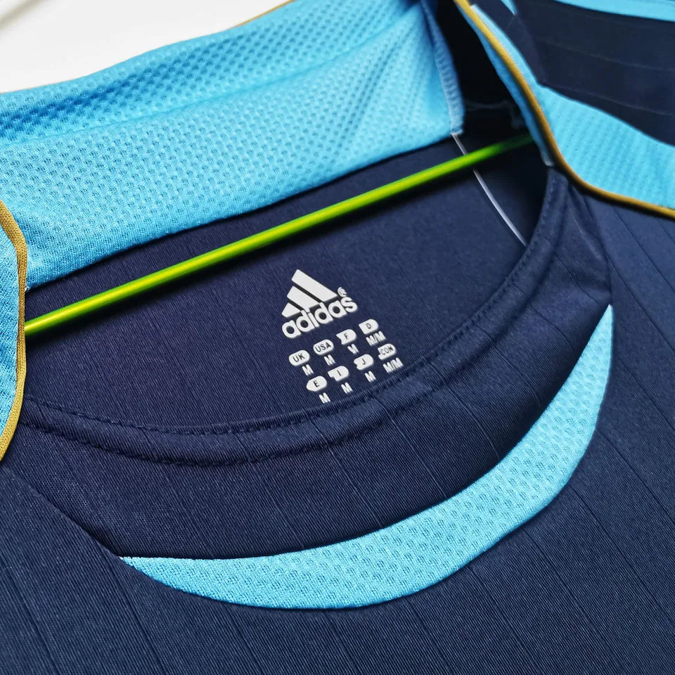 2006 Argentina Away Retro Long Sleeve Soccer Jersey Detail 4