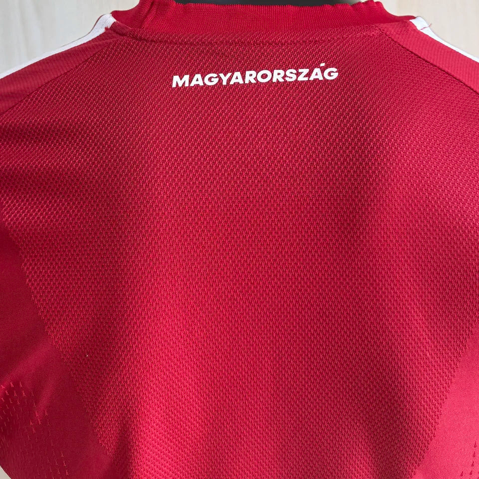 2026/27 Hungary Home Red Player Version Soccer Jersey Detail 2
