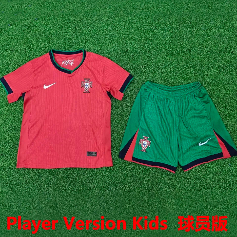 2004 Portugal Home Retro Soccer Jersey Detail 3