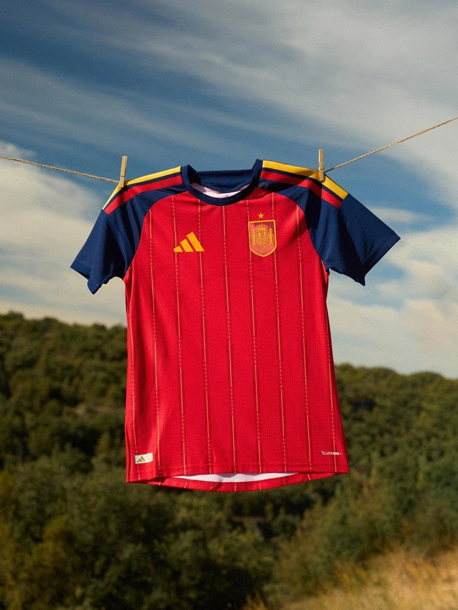 LAMINE YAMAL #19 Spain Home Match Jersey Player Version World Cup 2026 Image 6