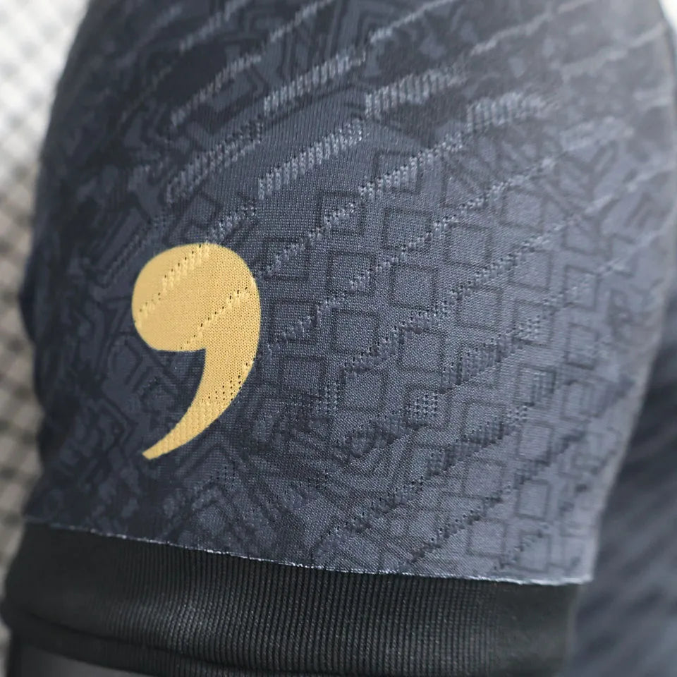 2023/24 Argentina Black Special Edition Player Version Jersey (Have No.10 带金色10号) Detail 4