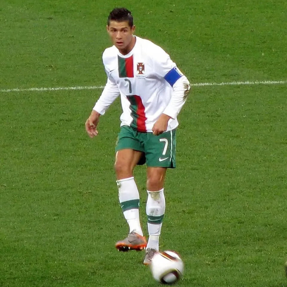 2010 Portugal Away White Retro Player Version Soccer Jersey 球员版 Detail 4