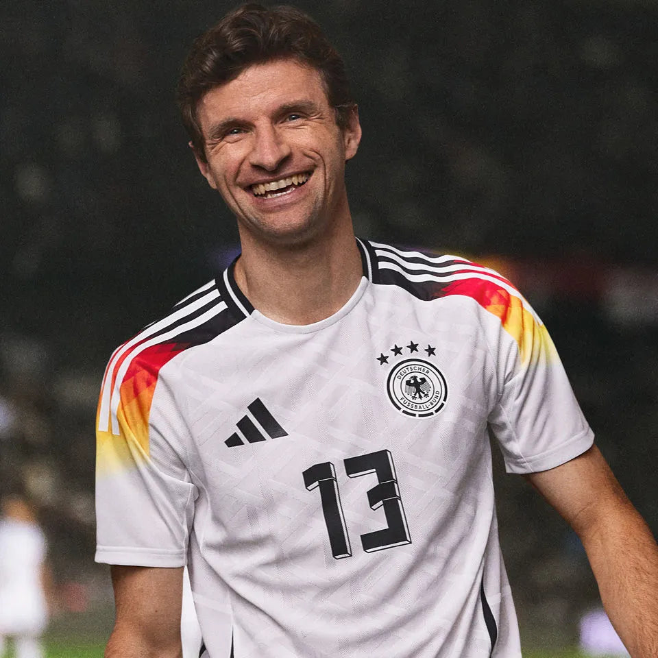 MÜLLER #13 Germany Home White Fans Soccer Jersey 2024/25 ★★ Detail 2