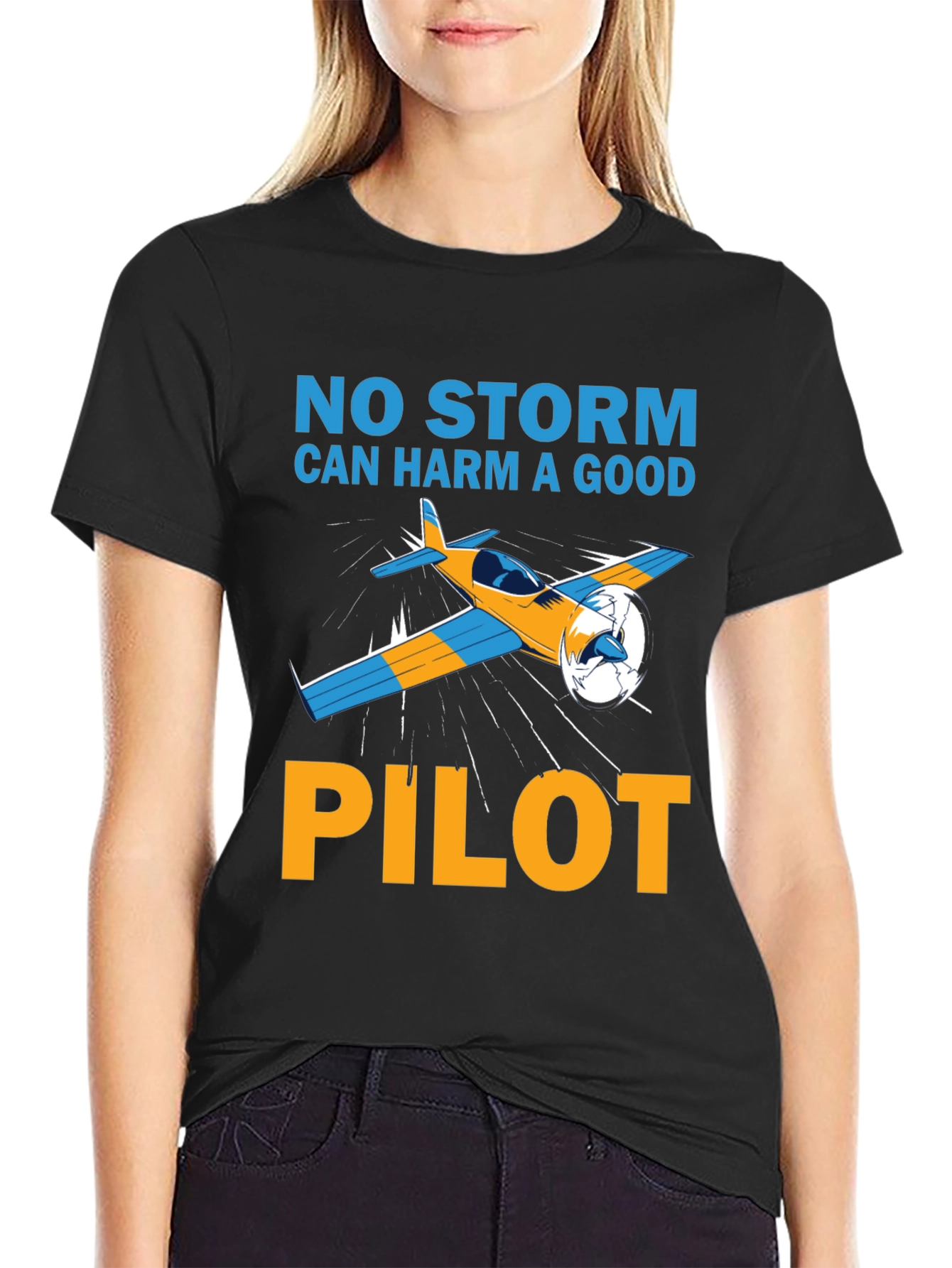 Pilot T-Shirt: No Storm Can Harm A Good Pilot