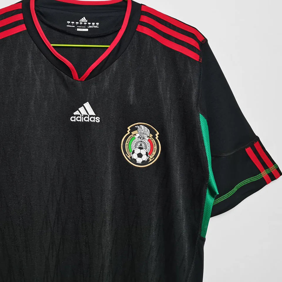 2010 Mexico Away Black Retro Soccer Jersey Detail 4
