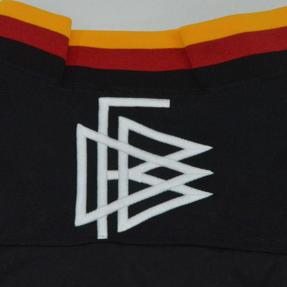 2026/27 Germany x AD BRINGBACK REMIXED Retro Style Fans Jersey Item NO.: 2146695 Detail 3