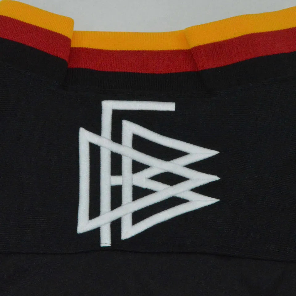 2026/27 Germany x AD BRINGBACK REMIXED Retro Style Fans Jersey Detail 3