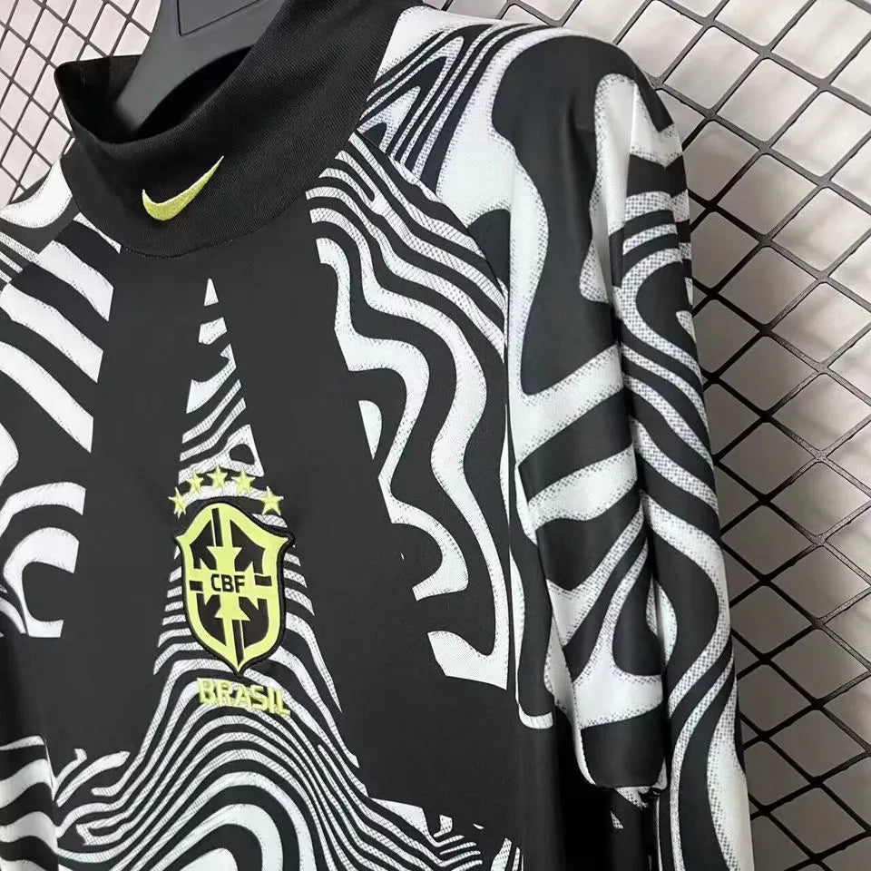 2026/27 Brazil Goalkeeper Long Sleeve Soccer Jersey Detail 2