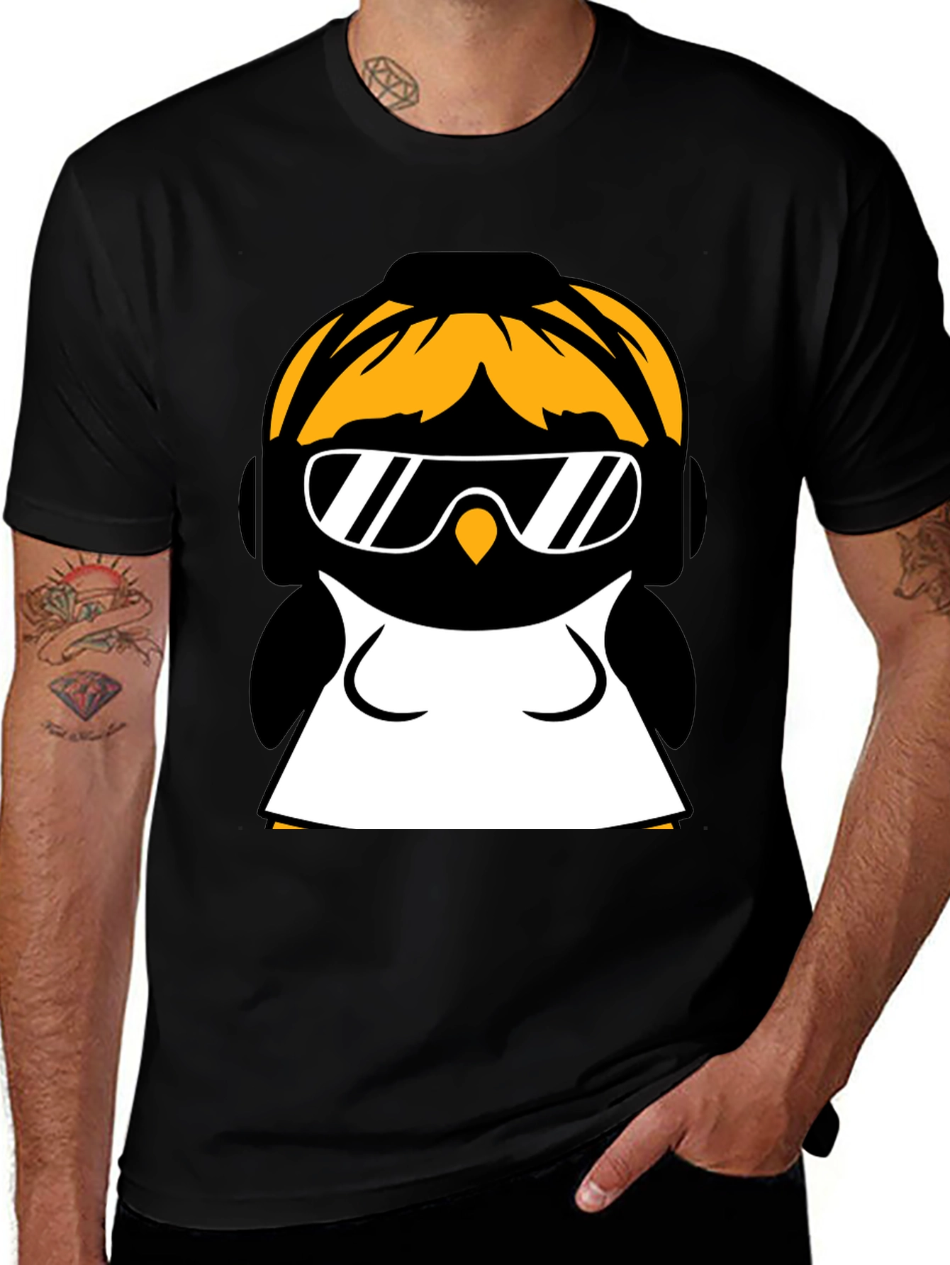 Cool Penguin Graphic Tee - Black Cotton Blend