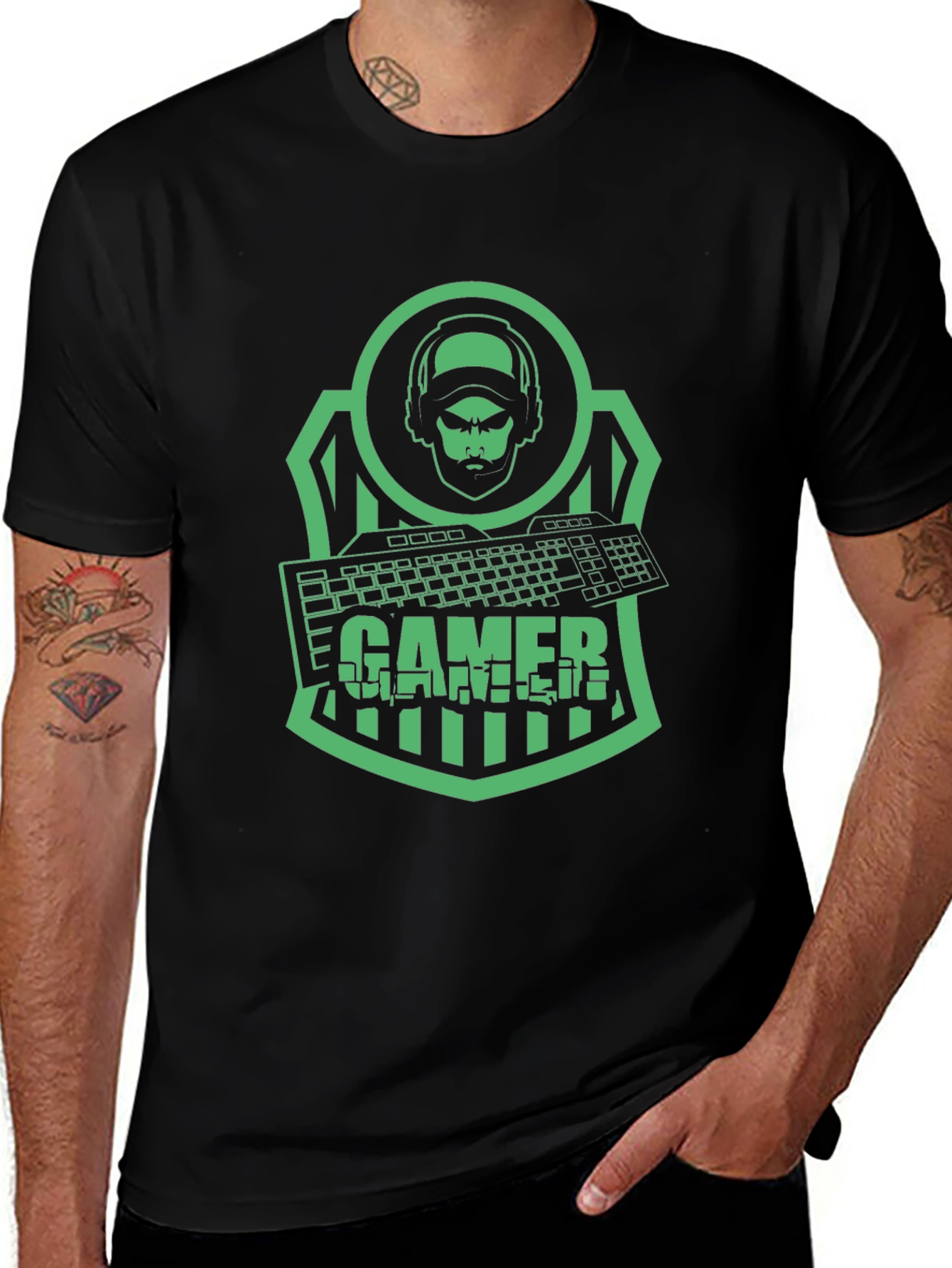 Gamer T-Shirt - Green Graphic Print