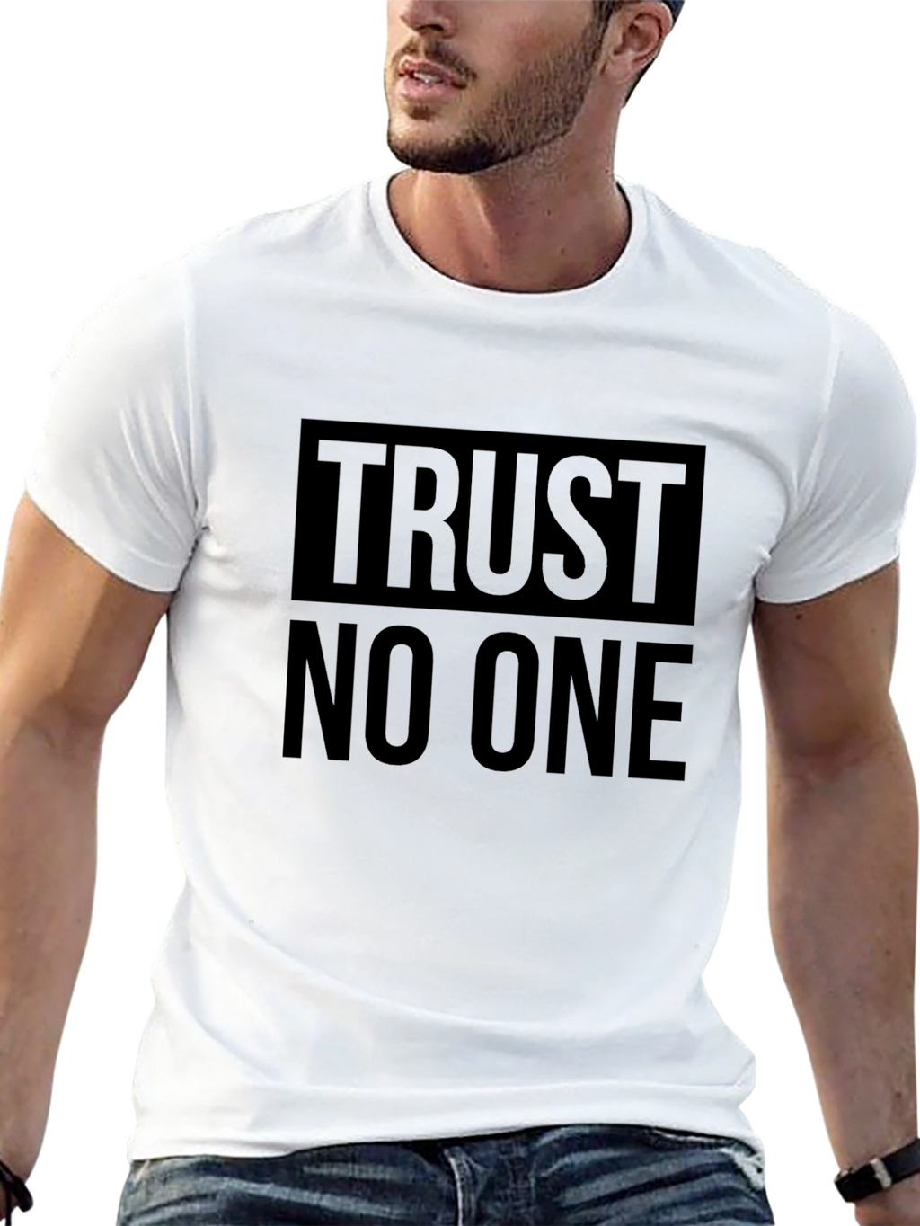 Trust No One Graphic T-Shirt - Black