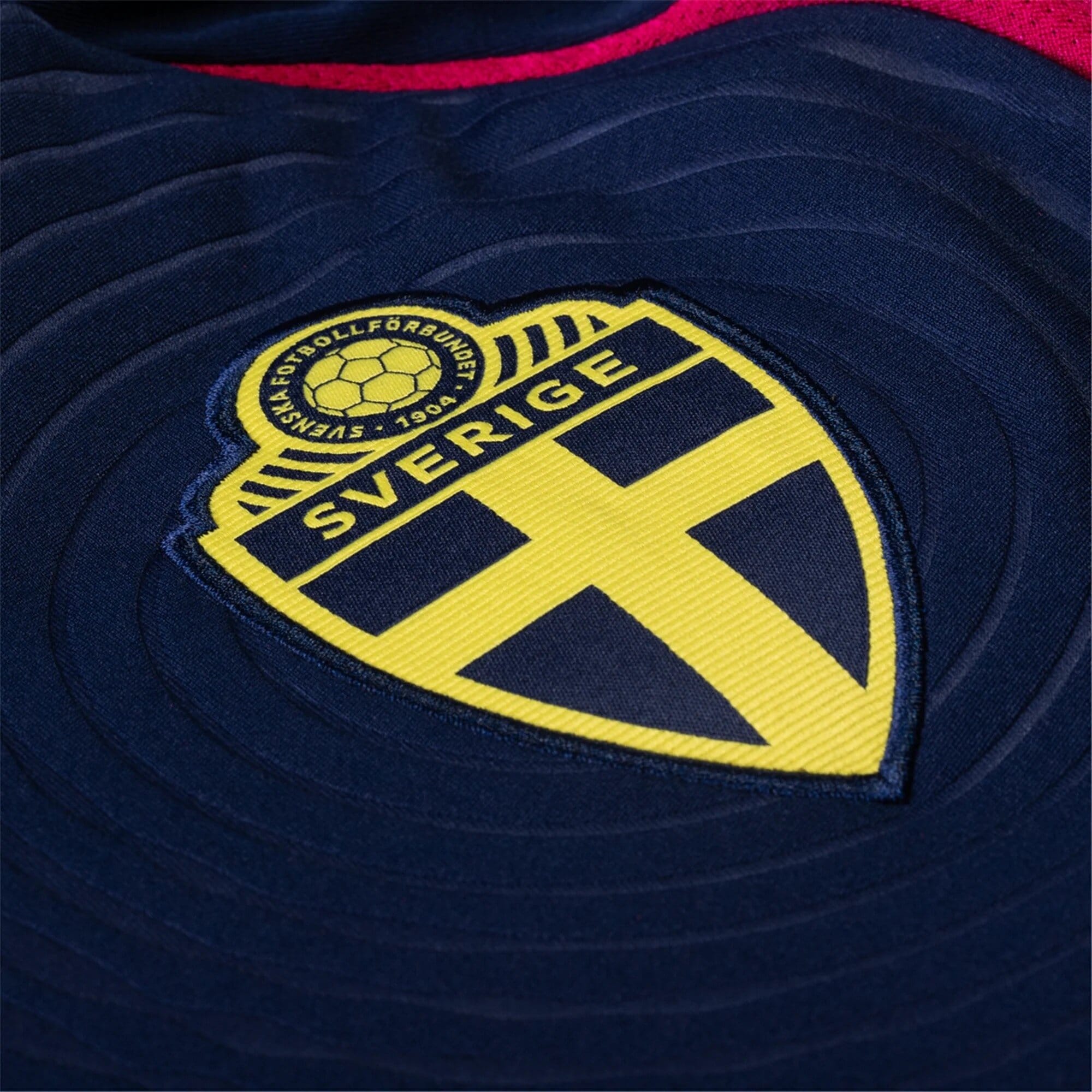 24/25 Sweden Away Jersey Crest